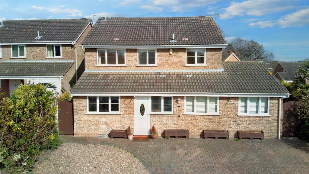 Chatsworth Close, Sandiacre 5 bed detached house for sale £385,000