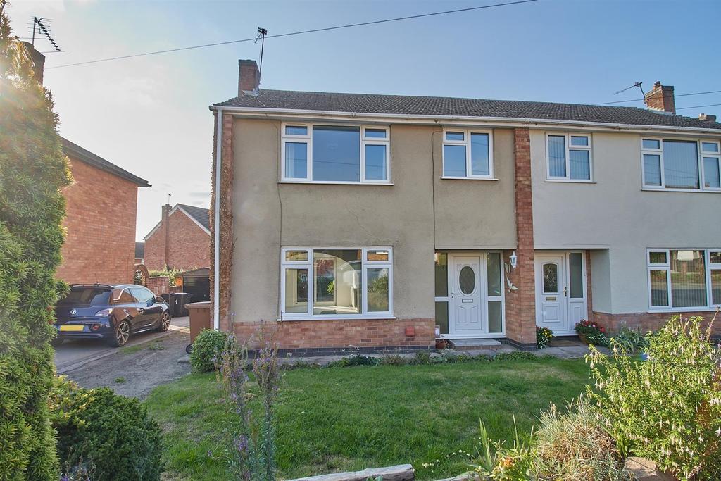 Glyn Close, Barwell, Leicester 3 bed semidetached house for sale £