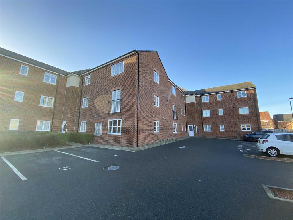 Dukesfield, Shiremoor 2 bed apartment £725 pcm (£167 pw)