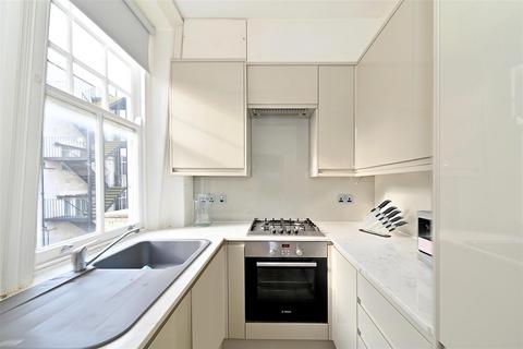 3 bedroom flat for sale, Duke Street, Mayfair, London W1K