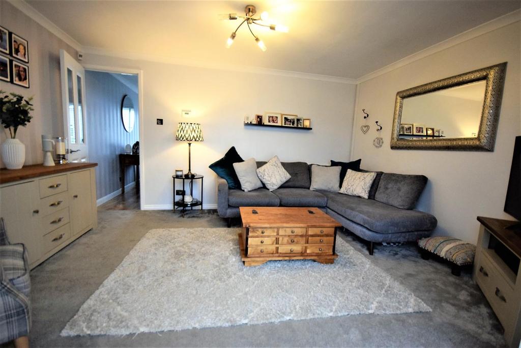 Brougham Court, Oakerside Park, Peterlee, County Durham, SR8 1PS 3 bed