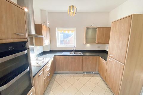 2 bedroom flat to rent - Kelly Gardens, Oxley Park, Milton Keynes