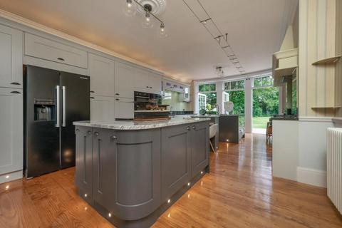 7 bedroom character property for sale, Kneeton Road, East Bridgford