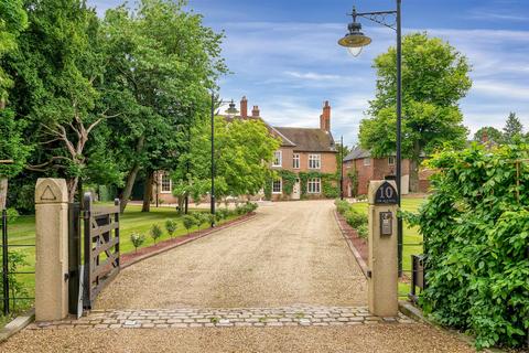 7 bedroom character property for sale, Kneeton Road, East Bridgford