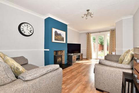 424 Erith Road, Northumberland Heath, Erith, DA8 3NJ