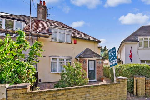 424 Erith Road, Northumberland Heath, Erith, DA8 3NJ