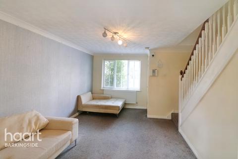 37 Karina Close, Chigwell, IG7 4EN