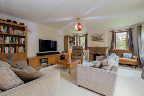 Meadowville Bakers Lane, Maidenhead, SL6 6QQ