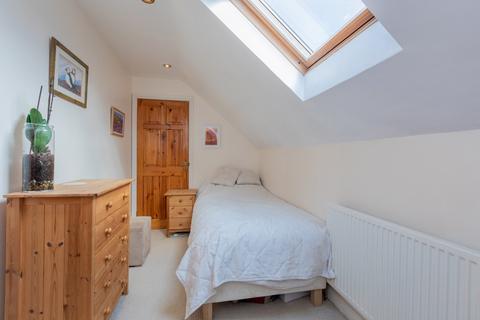 Meadowville Bakers Lane, Maidenhead, SL6 6QQ