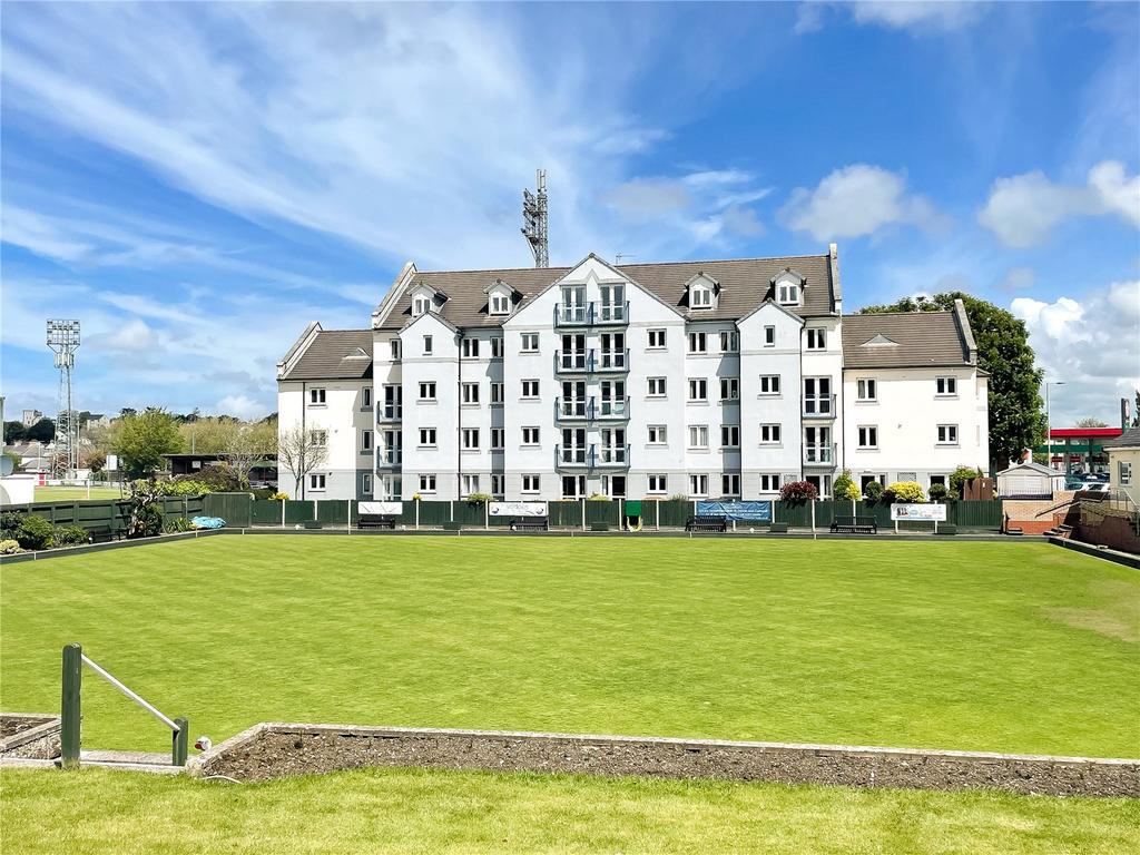 Strand Court, Bideford, EX39 1 bed apartment £155,000
