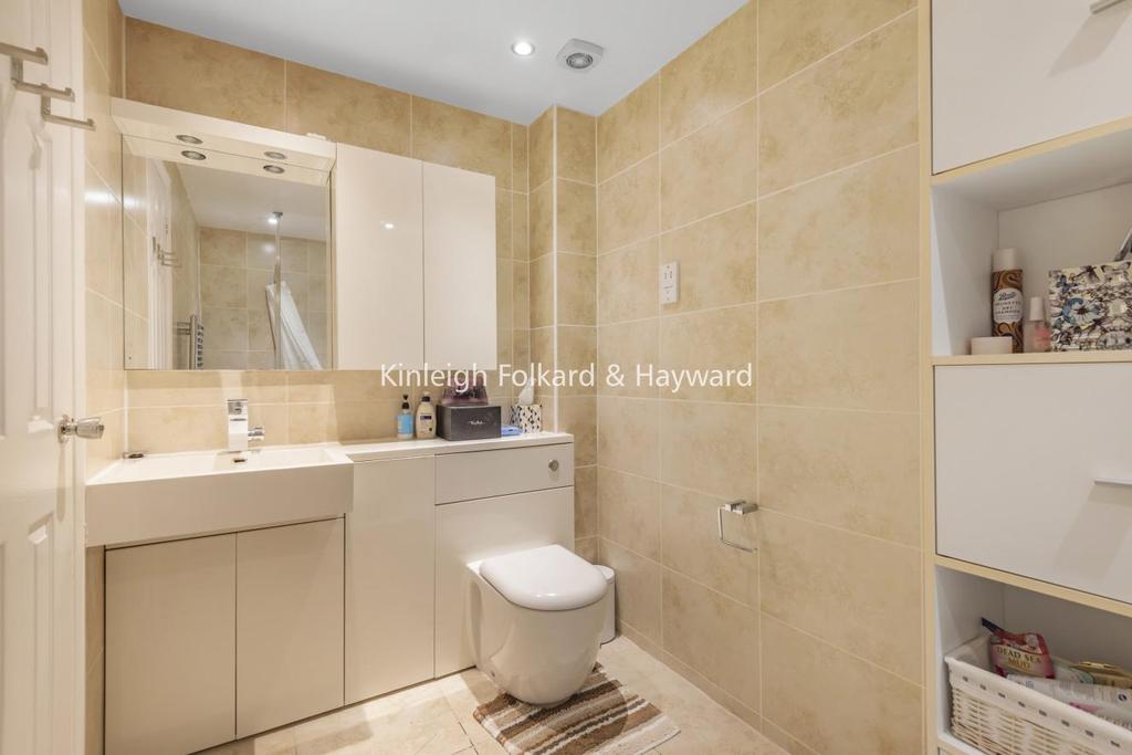 Edward Tyler Road, Lee 2 bed terraced house £450,000