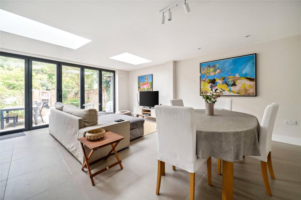 Orleans Road, Twickenham, Middx, TW1 4 bed terraced house for sale £