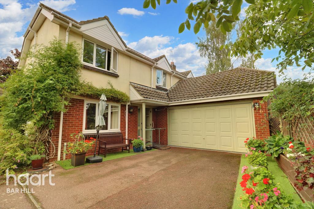 Cundell Drive Cottenham 4 bed detached house for sale £550,000