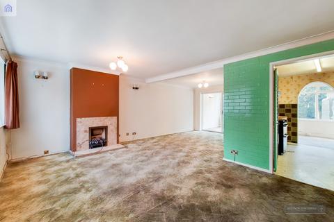 3 bedroom semi-detached house for sale - Hydefield Close, N21