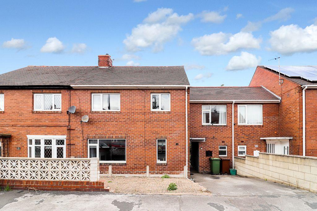Leatham Crescent, Pontefract WF7 5DX 4 bed terraced house £165,000