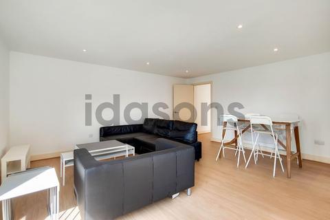 3 bedroom apartment to rent - Canary Wharf Station 10 min 3 bedroom Apartment