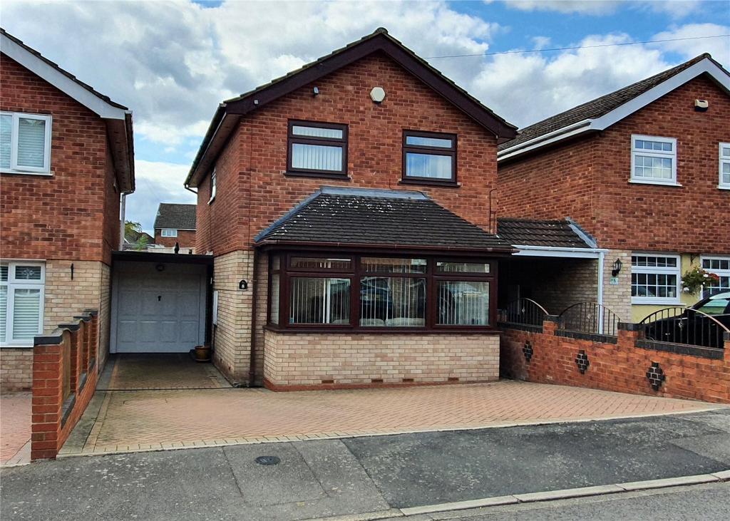 Warstone Close, Bewdley, Worcestershire, DY12 3 bed link detached house for sale £360,000