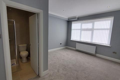 2 bedroom flat for sale - Enmore Road, SE25