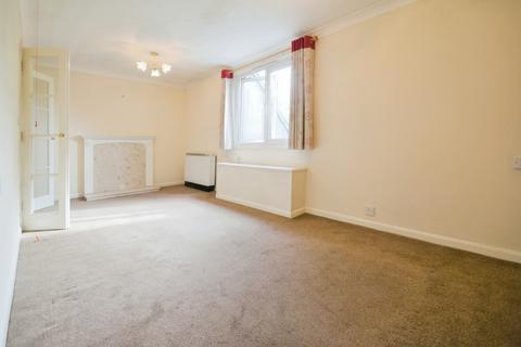 2 bedroom apartment for sale, Mervyn Road