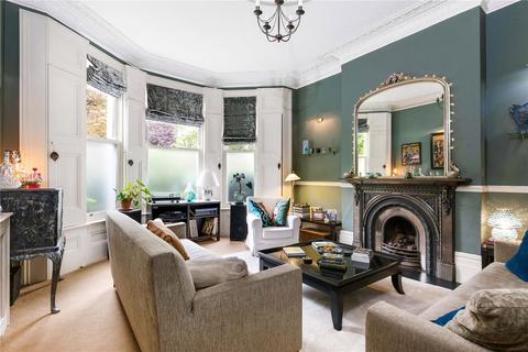 15 Crescent Way, London, SE4 1QL