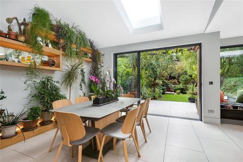 15 Crescent Way, London, SE4 1QL