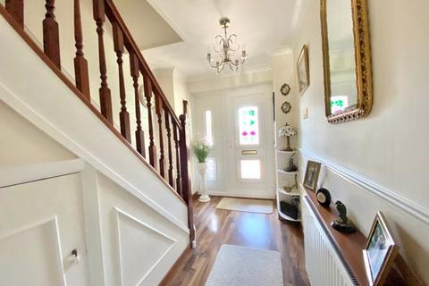 4 bedroom detached house for sale - St Andrews Road, Sutton Coldfield, B75 6UG