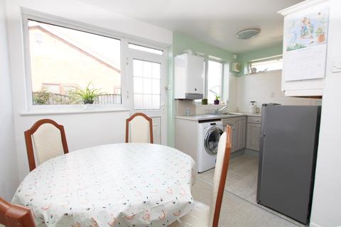 2 bedroom semi-detached bungalow for sale - Sutton Avenue, Culcheth, Warrington, WA3