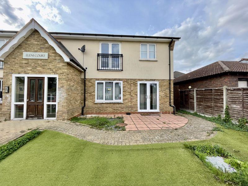 Cambridge Road, Sawbridgeworth 2 bed apartment £1,050 pcm (£242 pw)