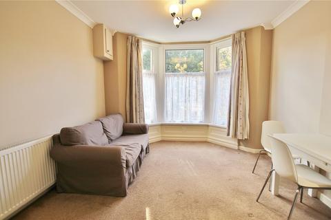 1 bedroom apartment to rent, Connaught Road, Cardiff, CF24