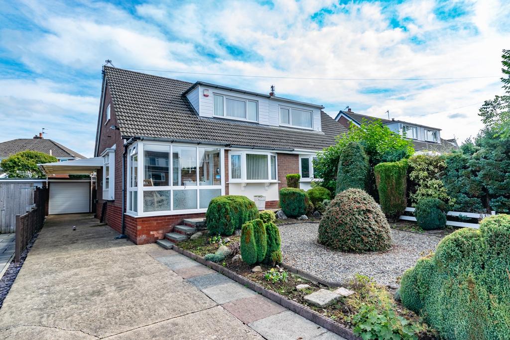 Crofts Close, Kirkham, Preston, PR4 4 bed semidetached bungalow for