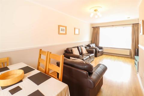 224 Halling Hill, Harlow, CM20 3JS