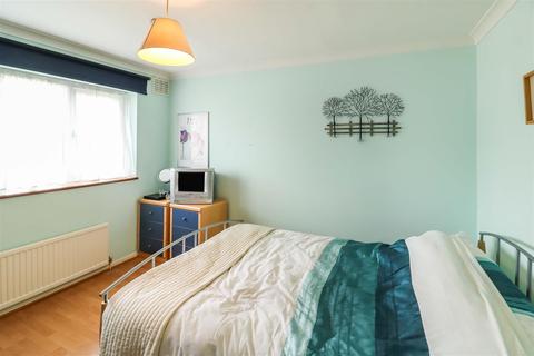 224 Halling Hill, Harlow, CM20 3JS