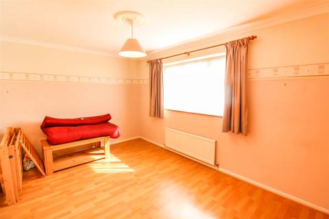 224 Halling Hill, Harlow, CM20 3JS