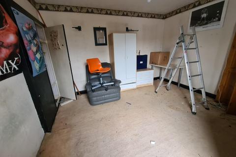 133 Hendre Road, Pencoed, Bridgend, CF35 6TN