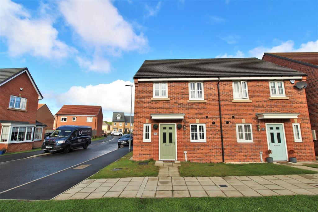 Jefferson Grove, Seaton Delaval, Whitley Bay 3 bed semidetached house