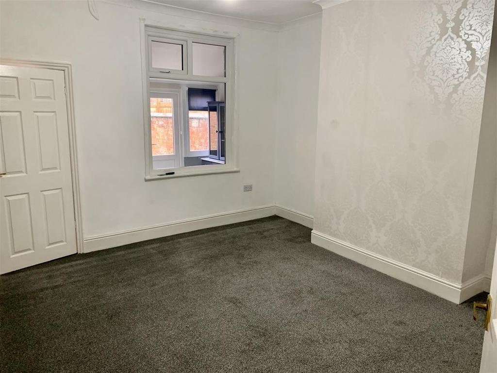 Lord Street, Hindley, Wigan WN2 3EW 3 bed house for sale £120,000