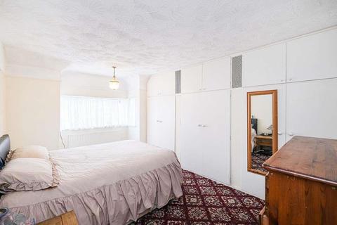 54 New Road, London, E4 8ET