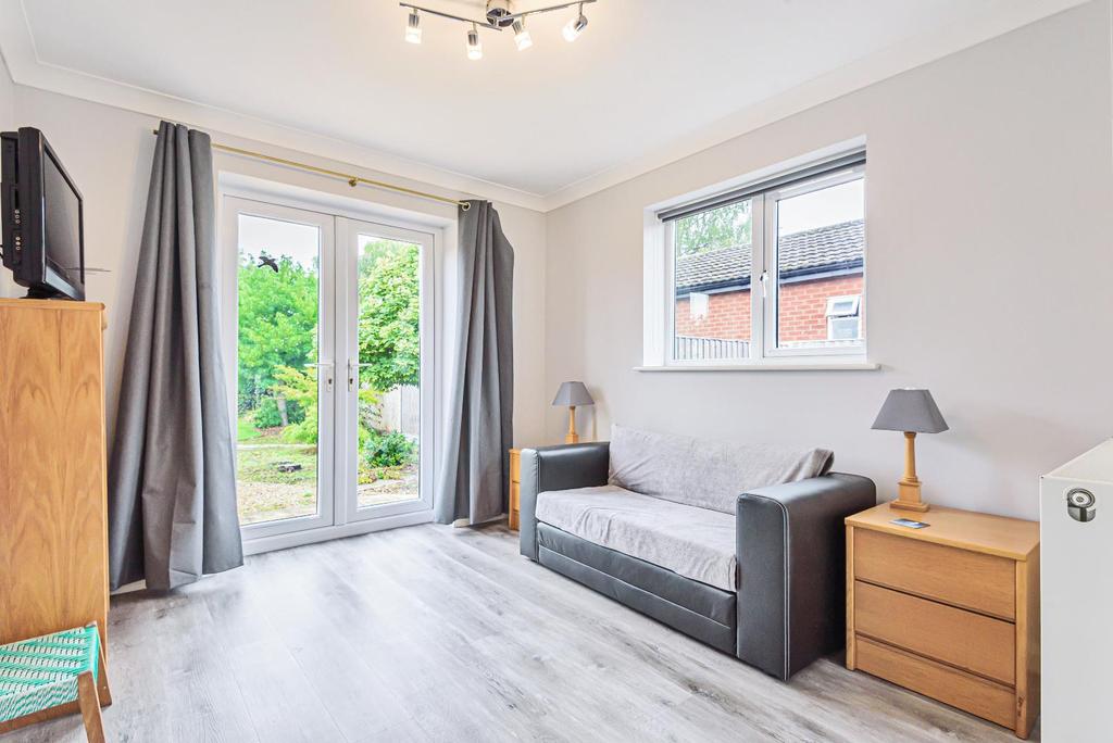 894366 (18a).jpg