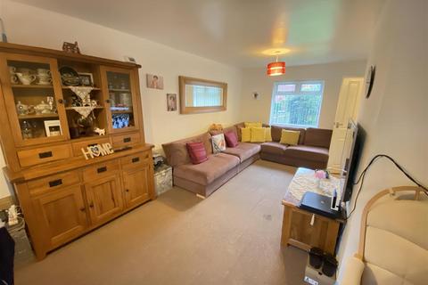 3 bedroom end of terrace house for sale, Sycamore Close, Wilmslow