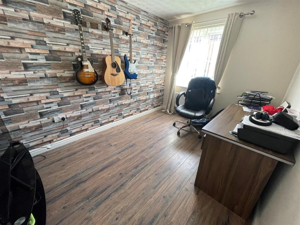 Reception Room/Office