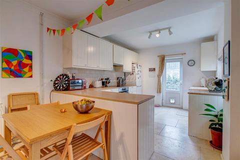 31 Beda Road, Cardiff, CF5 1LX