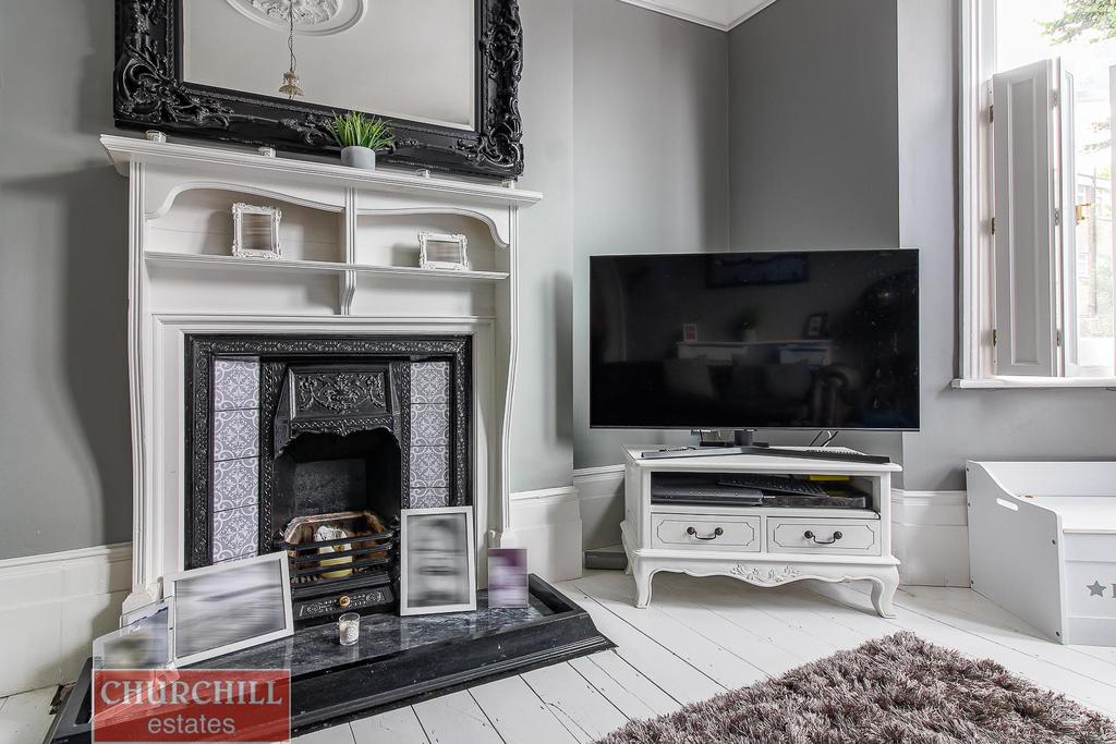 Loungefire (1 of 1).jpg