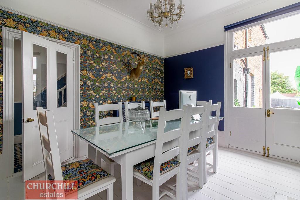 Dining (1 of 1).jpg