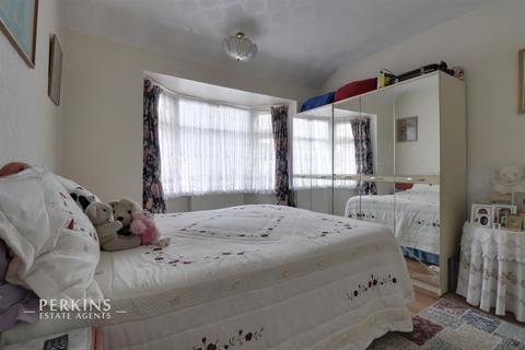 3 bedroom terraced house for sale, Perivale, UB6