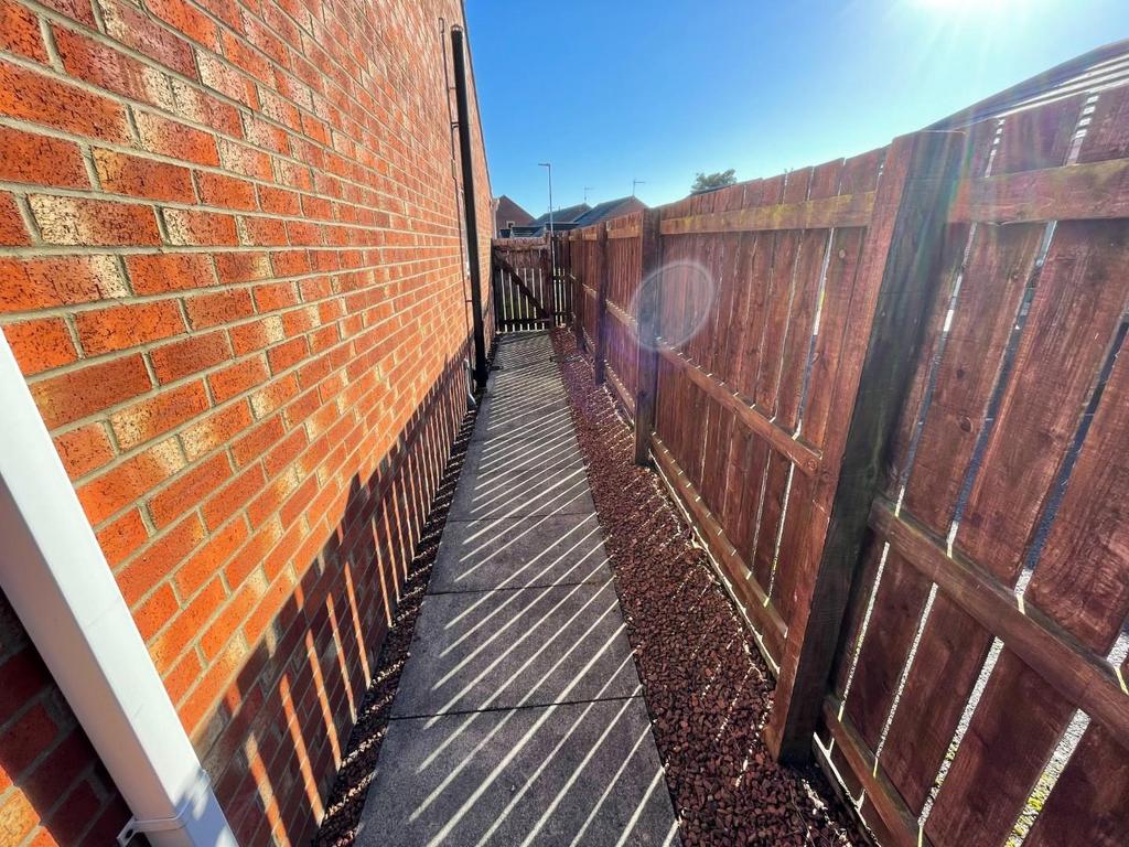 Side access