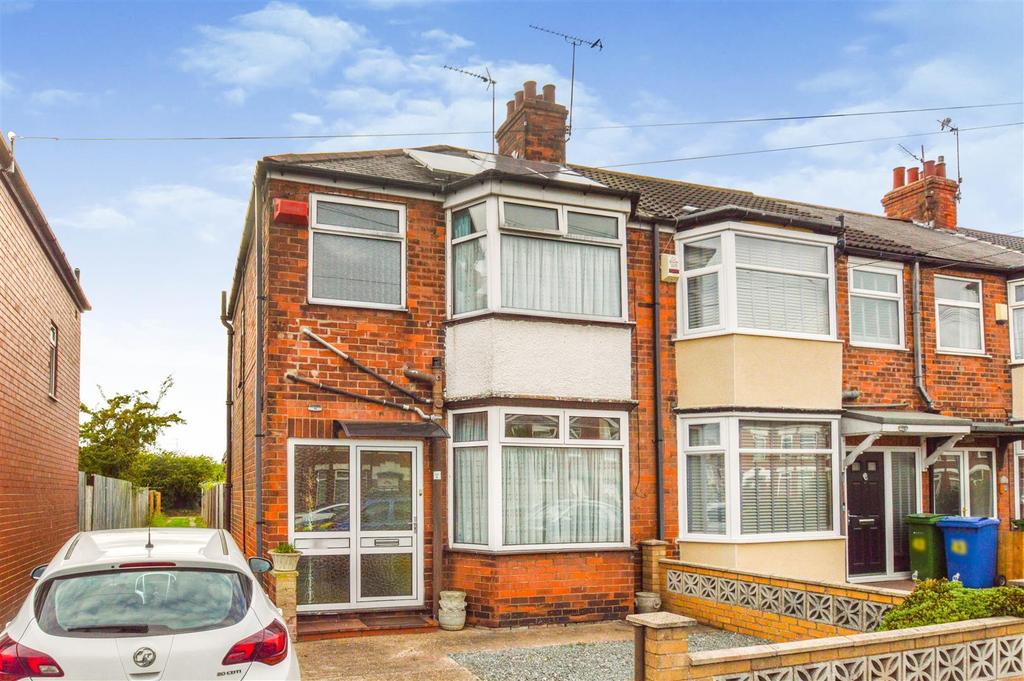 Keswick Gardens, Hull 3 bed end of terrace house £145,000