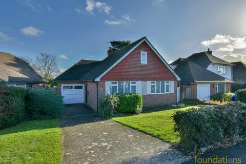 28 Pinewoods, Bexhill-on-sea, TN39 3UD