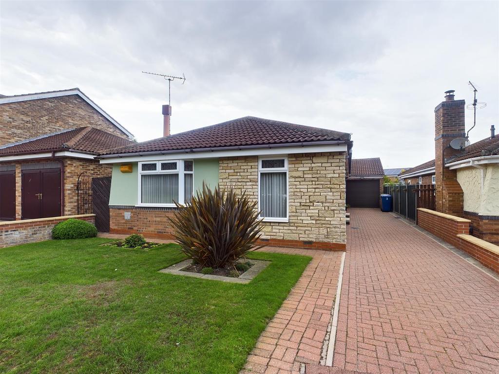 Kingfisher Drive, Bridlington 3 bed detached bungalow for sale £280,000