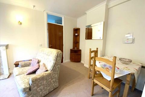 2 bedroom apartment for sale - Llys Menai, Dale  Street, Menai Bridge,Isle of Anglesey