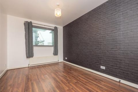 3 bedroom flat to rent, WESTERN HARBOUR TERRACE, EDINBURGH, EH6